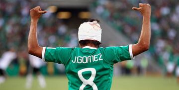 La cinta con duración de 100 minutos presenta los logros y derrotas que ha tenido México a lo largo de la historia, incluyendo las hazañas en los Mundiales Sub17