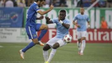 El Cosmos de Raúl gana un derbi con Villa en el banquillo