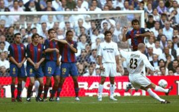 Tanto en el Manchester como en el Real Madrid demostró su calidad en los lanzamientos combinando precisión y potencia.
