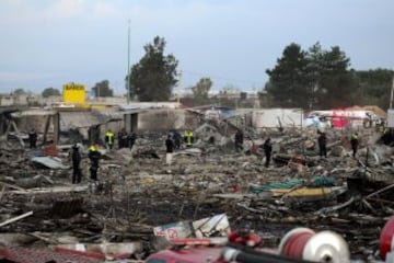 Panorámica de la situación, con las fuerzas del orden tomando la zona