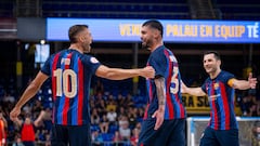 Pito y Matheus en la celebración del gol del segundo al pase del primero en el primer partido de la final de liga.