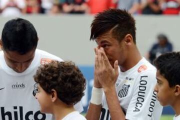 Emotiva despedida de Neymar con el Santos