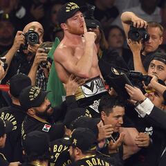 Las grandes peleas de la carrera del Canelo Álvarez: Mayweather, Coto, GGG, Plant, Bivol
