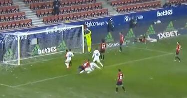 El penalti a Casemiro no se vio por la tele. ¿Por qué?