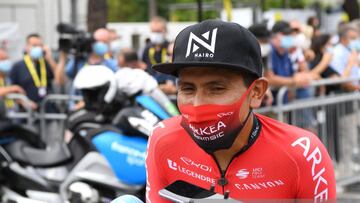 NICE, FRANCE - AUGUST 29: Start / Nairo Quintana Rojas of Colombia and Team Arkea - Samsic / Press Media / Social distance / Mask / Covid safety measures / during the 107th Tour de France 2020, Stage 1 a 156km stage from Nice Moyen Pays to Nice / #TDF2020 / @LeTour / on August 29, 2020 in Nice, France. (Photo by Stuart Franklin/Getty Images,)