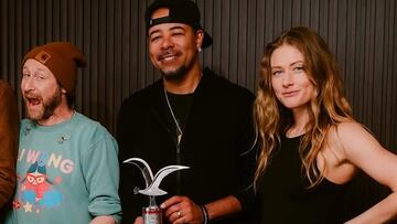 “Viajamos 30 horas en avión y 5 horas en auto para tocar en el Festival de Viña... Pensamos ‘esto es raro’”