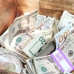 Esconden un tesoro de 8.000 euros y 1.000 personas ya lo buscan