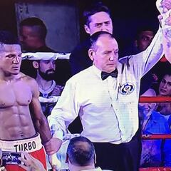 Lejarraga saca una matrícula de honor antes de otro KO