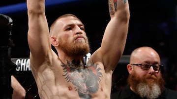 Conor McGregor posa antes de su combate de revancha ante Nate Diaz en el UFC 202 disputado en el T-Mobile Arena.