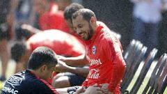 Díaz se reintegra a los trabajos y está a disposición de Pizzi