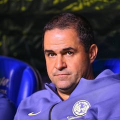 André Jardine se queda en el América