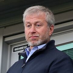 Desde Inglaterra instan a que Abramovich condene a Putin