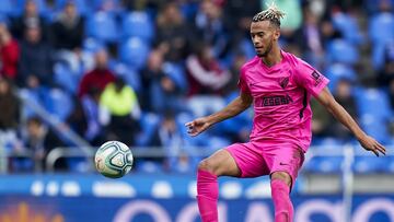 Hicham, del Málaga.