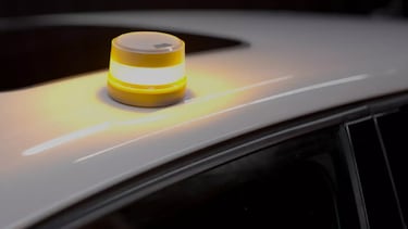Amazon ha vendido más de 10.000 unidades de una de las mejores balizas V16 para el coche en los últimos días