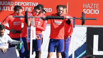 Godín, en el entrenamiento del Atlético