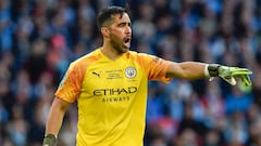 Bravo festeja otra vez en el City