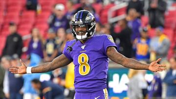 En condiciones normales los jugadores de la NFL estarían realizando minicampamentos, pero el coronavirus ha frenado las actividades de la liga.