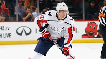 El jugador de hockey ha sido involucrado en un video que se filtró en redes sociales, donde se observan algunas líneas de lo que parece ser cocaína.