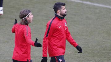 Costa, en un entrenamiento con el Atlético.