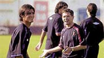 <b>PIDE REFUERZOS</B>. Fernando Vázquez quiere, al menos, tres nuevos jugadores para la próxima campaña.