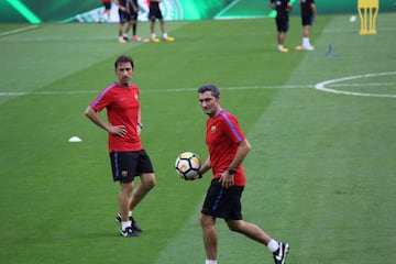 El FC Barcelona realizó su última práctica antes de El Clásico ante el Real Madrid, en el Hard Rock Stadium de Miami.