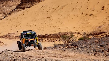 Gerard Farr&eacute;s con el Can-Am en el Dakar 2022.