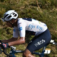 Bernal, sobre su espalda: "Siempre he tenido dolores"