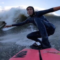 Nazaré desde dentro: así surfeó Justine Dupont en la posible ola gigante de récord