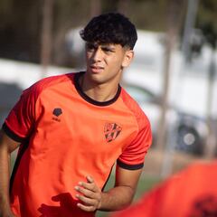 Ayman convence a Hidalgo