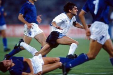 25/06/1990 Italia-Uruguay se enfrentaron en octavos de final 