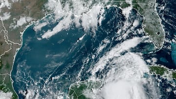 Florida is bracing for the arrival of Hurricane Idalia brewing off the Yucatan poised to head north potentially becoming a Category 3. Follow the latest…