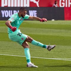 Muric y Juan Carlos: el eterno debate de la portería