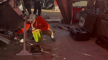 Al Attiyah, en la carpa de Dacia durante el Dakar.