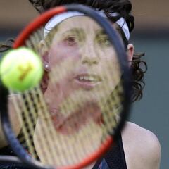 Carla Suárez se apoca ante una implacable Venus Williams