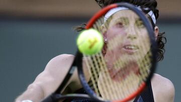 Carla Su¨¢rez se apoca ante una implacable Venus Williams