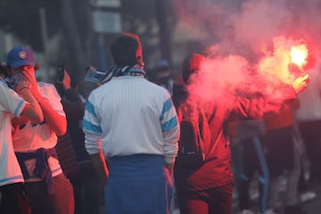 Batalla campal entre los ultras del Marsella y la policía