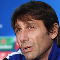 Conte: "¿Costa? No me alegraría mandarle a la Europa League"