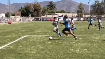 Es hijo de una leyenda de Chile y da sus primeros pasos en el fútbol: ¡qué calidad para definir!