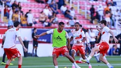 Necaxa ficha a exjugador de Leicester City y Feyenoord