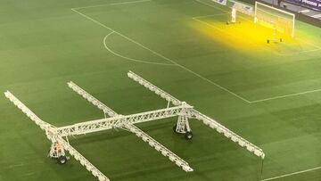 El césped de Zorrilla recibe baños de sol artificial