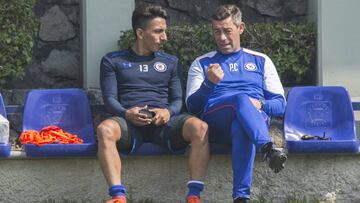 Pedro Caixinha: &Aacute;ngel Mena decidi&oacute; dejar a Cruz Azul