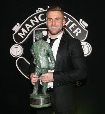 Luke Shaw ganó el premio de Jugador del Año (Sir Matt Busby Player of the Year).