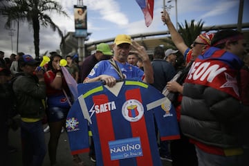 Los hinchas de los dos finalistas, Pasto y Junior, de la Liga Águila-II 2019 adornaron la previa del partido que se definirá en Bogotá a las 7:45 p.m.