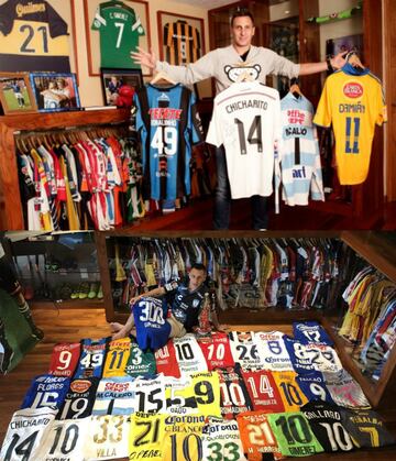 En su colección destacan las de Chicharito, Ronaldinho, Cuauhtémoc Blanco y la de Hirving 'Chucky' Lozano.