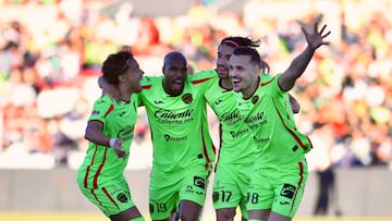 Oscar Estupinan, Guilherme Castilho, Rodolfo Pizarro celebrates goal 2-1 of Juarez during the 13th round match between FC Juarez and Pachuca as part of the Liga BBVA MX, Torneo Apertura 2025 at Olimpico Benito Juarez Stadium, on October 18, 2025 in Ciudad Juarez, Chihuahua, Mexico.