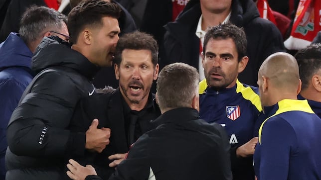 “Simeone en el United armaría un caos, un caos de los buenos...”