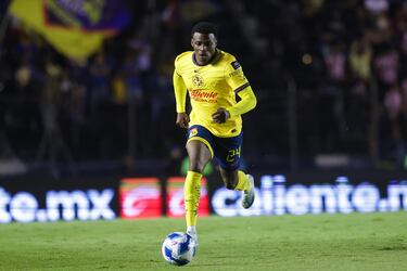 Tres jugadores tendrían las horas contadas en América