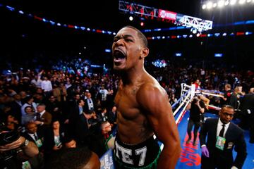 El boxeador estadounidense fue diagnosticado con un agresivo cáncer de huesos en 2011, por lo que los doctores determinaron que no podría continuar con su carrera. Después de casi 9 años sigue con su carrera y se enfrentará a Canelo  en Las Vegas. 