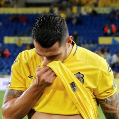 Vitolo: unas cuatro semanas de baja, pero llegará para enero