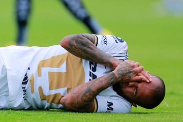 MEXICO CITY, MEXICO - AUGUST 21: Dani Alves of Pumas reacts during the 10th round match between Pumas UNAM and Santos Laguna as part of the Torneo Apertura 2022 Liga MX at Olimpico Universitario Stadium on August 21, 2022 in Mexico City, Mexico. (Photo by Mauricio Salas/Jam Media/Getty Images)